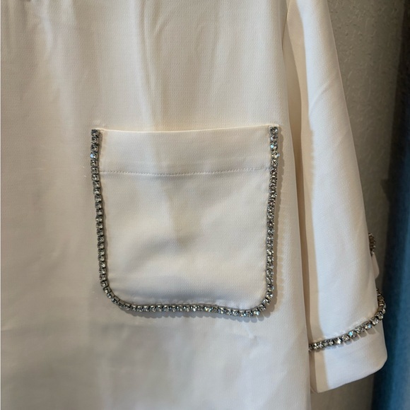 LOFT Cream Top with Silver Trim - Picture 6 of 7